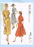McCall's Pattern 8983 Envelope Front