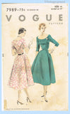 Vogue Sewing Pattern 7989 Envelope Front