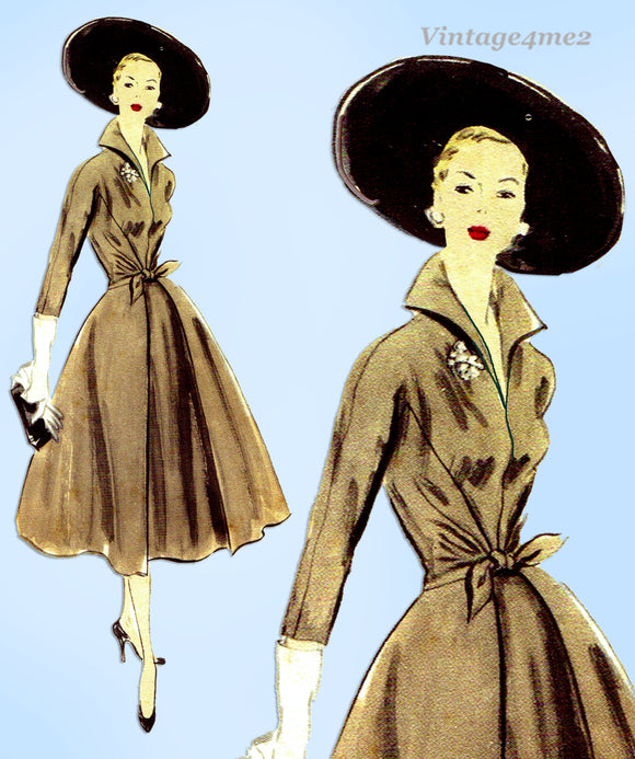 1950s Vintage Vogue Sewing Pattern S-4331 Uncut Special Design Dress Size 32 B