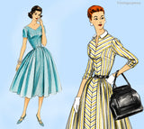 Vogue 8922: 1950s Uncut Women's Street Dress Sz 34 B Vintage Sewing Pattern