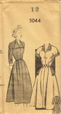 1940s Vintage Fashion Service Sewing Pattern 3044 Uncut Misses Street Dress 30 B