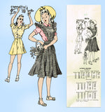 Mail Order 8676 : 1940s WWII Playsuit Pinafore Dress 36 B Vintage Sewing Pattern