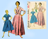 1950s Vintage Simplicity Sewing Pattern 1354 Uncut Misses Robe Housecoat Sz 32 B