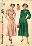 Simplicity 2527: 1940s Uncut Misses House Dress Size 41 B Vintage Sewing Pattern