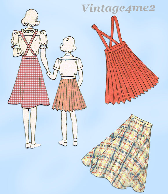 1930s Vintage Vogue Sewing Pattern 2195 Uncut Girls Suspender Skirt Sz 8