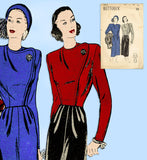 Butterick 3929: 1940s Uncut Misses Stylish Suit Size 32 B Vintage Sewing Pattern
