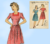 Du Barry 5598: 1940s Charming WWII Misses Dress Sz 32 B Vintage Sewing Pattern