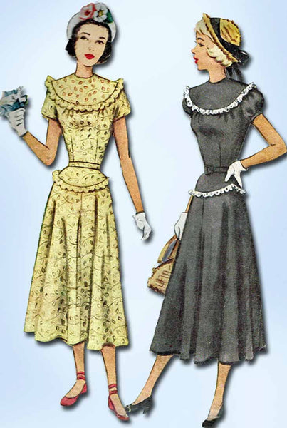 1940s Vintage McCalls Sewing Pattern 7316 Junior Misses Day Dress Size 15 33B