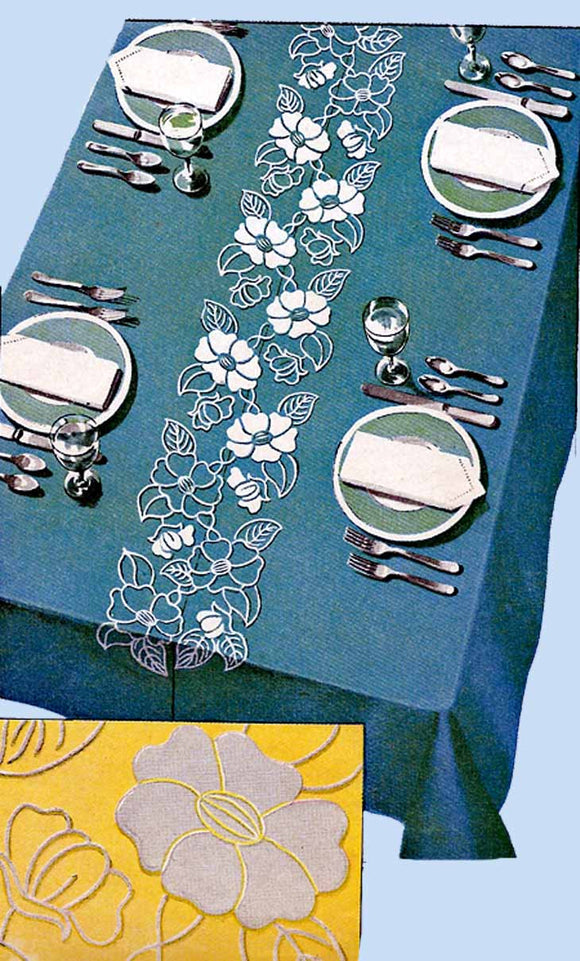 1940s Vintage McCall Embroidery Transfer 890 Uncut Applique Floral Table Cloth