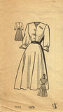1940s Vintage Marian Martin Sewing Pattern 9483 Misses Shirtwaist Dress Size 31B - Vintage4me2