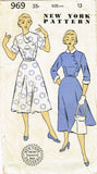 New York 969: 1950s Misses Uncut Scalloped Dress Sz 31 B Vintage Sewing Pattern - Vintage4me2