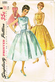 Simplicity 1191: 1950s Misses Sleeveless Party Dress 34 B Vintage Sewing Pattern