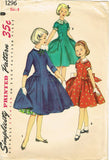 1950s Vintage Simplicity Sewing Pattern 1256 Uncut Little Girls Party Dress Sz 8