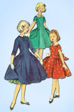 1950s Vintage Simplicity Sewing Pattern 1256 Uncut Little Girls Party Dress Sz 8