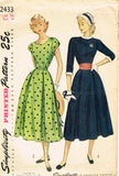 1940s Vintage Simplicity Sewing Pattern 2433 Misses Dress w Cute Sleeves Sz 34 B