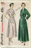 Simplicity 3072: 1950s Easy Misses Housecoat or Robe 37 B Vintage Sewing Pattern
