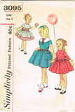 Simplicity 3095: 1950s Sweet Toddler Girls Dress Vintage Sewing Pattern - Size 5