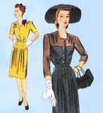1940s Vintage Simplicity Sewing Pattern 4673 Uncut Plus Size Dinner Dress 40 B