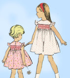1950s Vintage Vogue Sewing Pattern 2829 Cute Toddler Girls Smocked Dress Sz 4